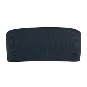 Triangl TWINNIE Black top in Medium